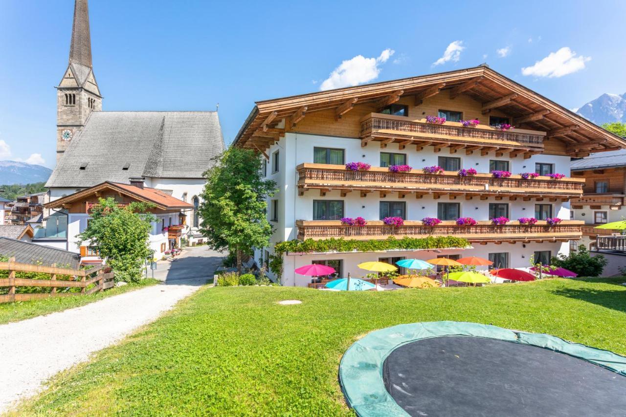 Pension Pinzgauer Hof Maria Alm am Steinernen Meer Exterior photo